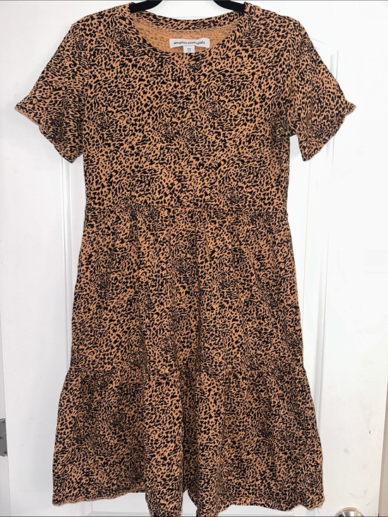 Amazon Essentials Dresses & Skirts - Amazon Essentials Tan and Black Leopard Print Short Sleeve Dress